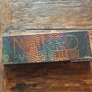 Urban Decay Naked Wild West Palette - Bold Multicolor